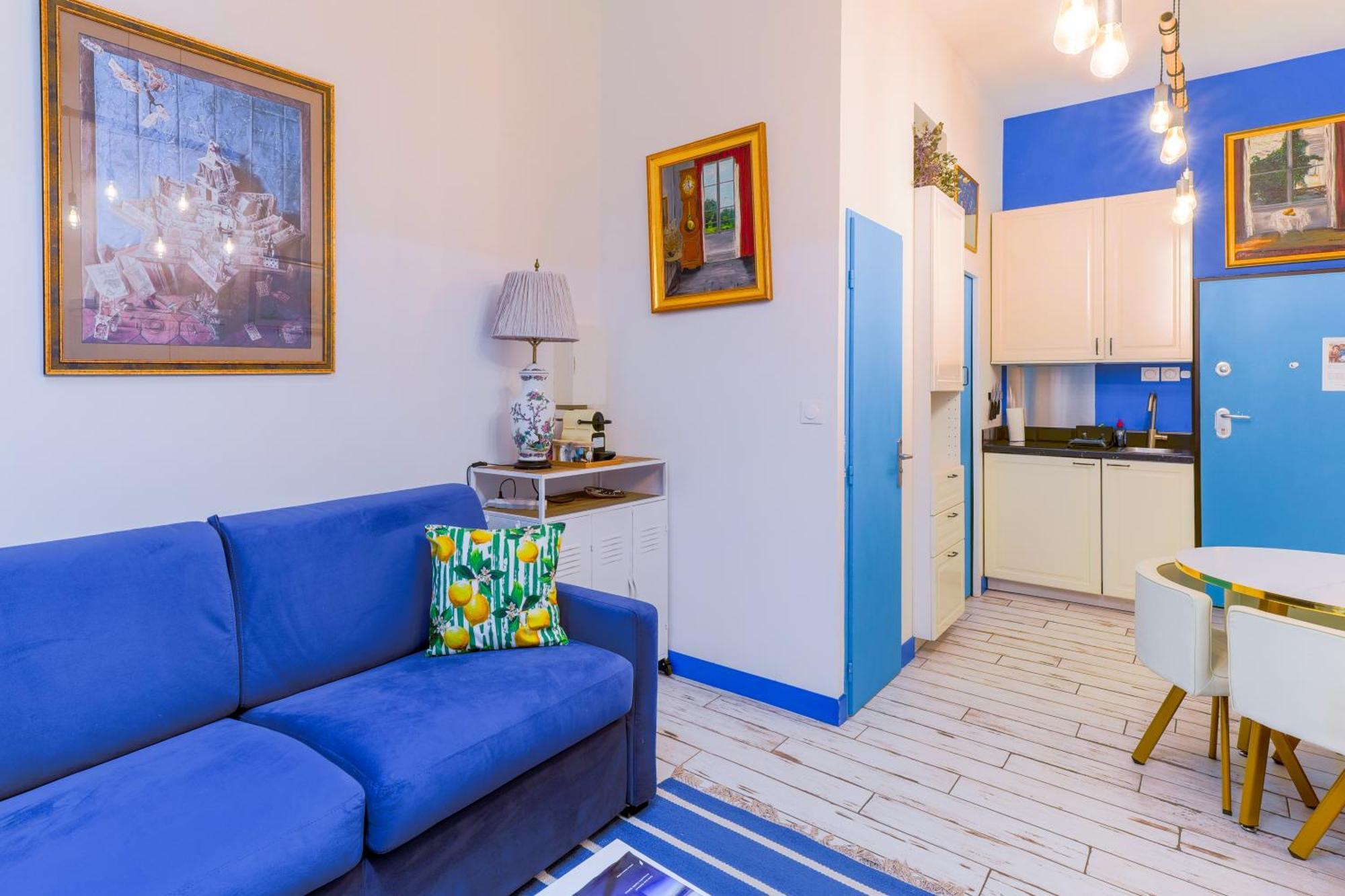 Studio Travel 24M2, 120M Vieux-Port ,Clim , Wifi ,Acces Autonome Avec Code Марсилия Екстериор снимка